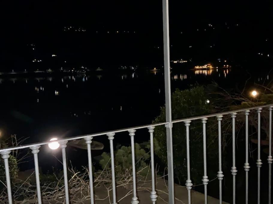 Villa Giardino Con Pontile Sul Lago D'Orta In Riva ออร์ตาซันจูลิโอ ภายนอก รูปภาพ