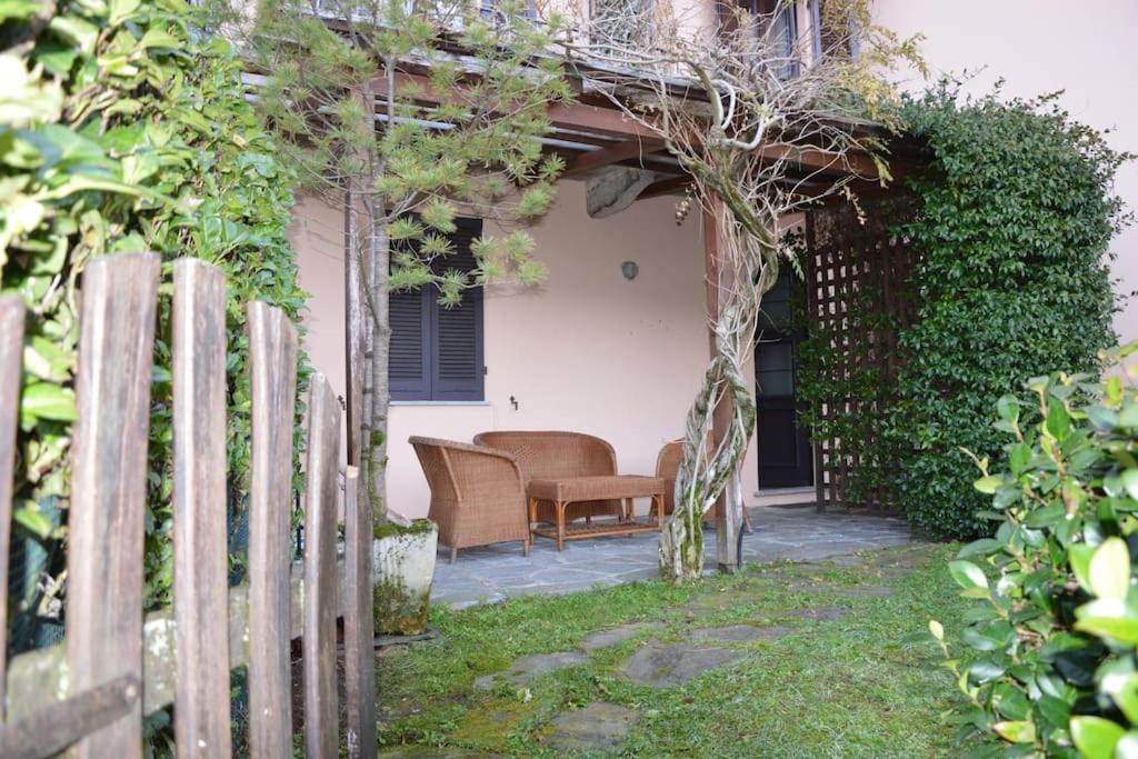 Villa Giardino Con Pontile Sul Lago D'Orta In Riva ออร์ตาซันจูลิโอ ภายนอก รูปภาพ