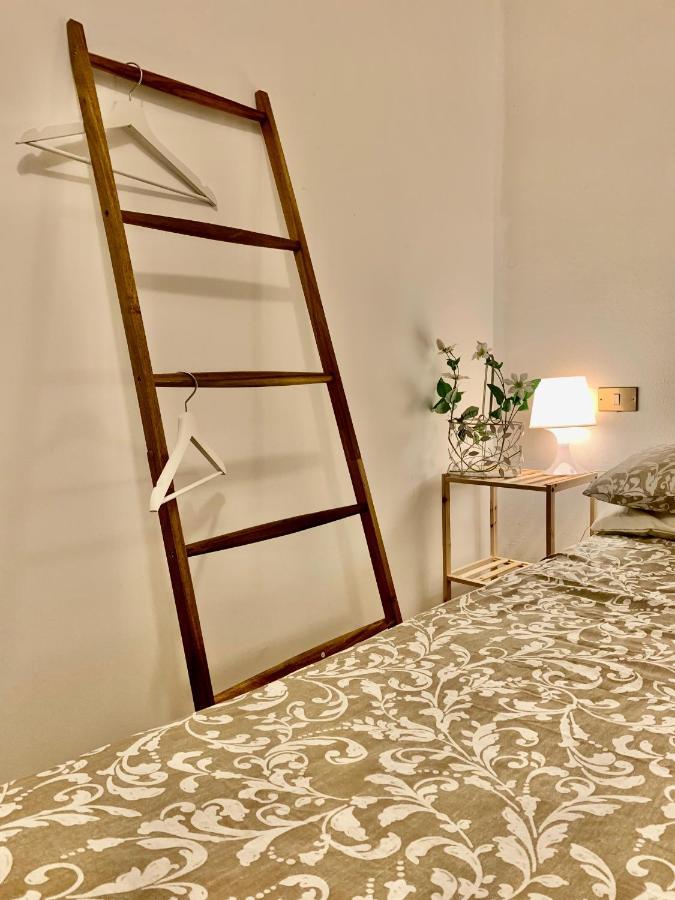 Villa Giardino Con Pontile Sul Lago D'Orta In Riva ออร์ตาซันจูลิโอ ภายนอก รูปภาพ